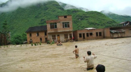От наводнений в Китае погибло более 200 человек (фотообзор)