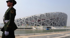 У головному олімпійському стадіоні «Пташине гніздо» протікає дах