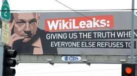 Основатель WikiLeaks обвинил Facebook в шпионаже
