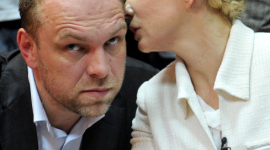 Адвокати Тимошенко подадуть до суду на Януковича