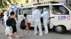 В пекинской школе 7 человек заболели гриппом H1N1, более 100 госпитализированы