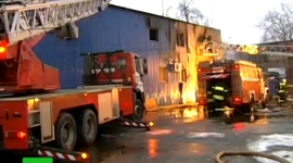 15 человек погибло во время пожара на Качаловском рынке в Москве