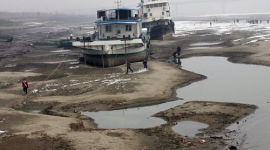 На річці Янцзи зафіксований найнижчий рівень води (фоторепортаж)