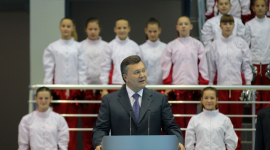 У Луганську Янукович відкрив палац спорту «ЛТК Арена»