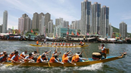 Сегодня в Китае праздник - Фестиваль лодок-драконов