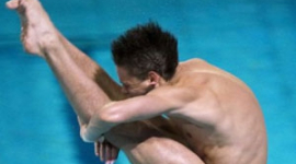 Українці вибороли медалі за стрибки у воду та плавання