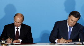 Янукович збирається підписати з Росією пакет документів