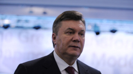 Янукович разом з інтелігенцією допрацює мовний закон