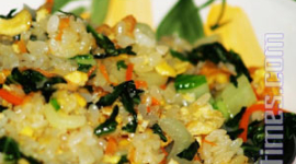 Смажений рис з овочами по-шанхайськи