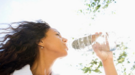 Сколько воды надо выпивать за летний день? 