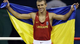 На чемпионате мира по боксу трое украинцев вышли в полуфинал