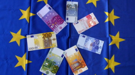 Европейской валюте аналитики прогнозируют «клиническую смерть»