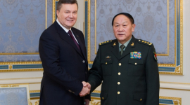 Розвиток партнерства з Китаєм залишається пріоритетом України - Янукович