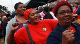 Южноафриканские работники государственного сектора вышли с протестом на улицы