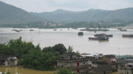 Десятки миллионов человек пострадали от наводнений на юге Китая