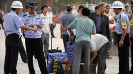 У провінції Сіньцзян невідомими убито троє поліцейських
