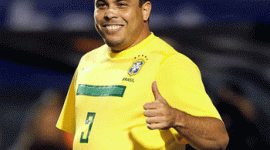 Роналдо попрощался со сборной Бразилии