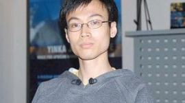 Захисник хворих СНІДом отримав нагороду 2006 Reebok Human Rights Award