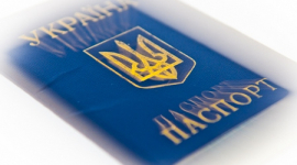 Янукович наклав вето на закон про біометричні паспорти