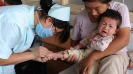 У Пекіні кам'яно-нирковою хворобою від молока занедужало близько 3000 дітей