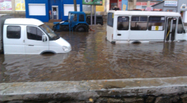 Потужна злива з градом затопила Кіровоград