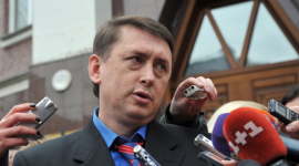 Мельниченко поставив свої свідчення на комерційну основу — Турчинов