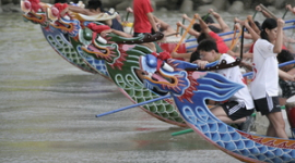 Китайські традиції: гонки на човнах-драконах