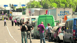 Страйк на українсько-польському кордоні утворив величезний затор