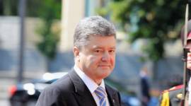 Порошенко наказав зробити коридор для втечі бойовиків