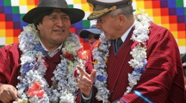 Боливия Моралеса: Кризис год спустя
