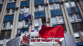 Сепаратисти можуть почати штурмувати Луганську ОДА