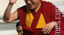 Китайские власти заставляют тибетцев подписывать петицию против возвращения Далай-ламы