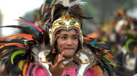 В Филиппинах празднуют фестиваль птицы (фотообзор)