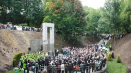 У Львові відкрили пам'ятник польським професорам, розстріляним у 1941 році