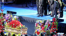 Фотоогляд: Майклу Джексону влаштували найграндіозніші похорони в історії шоу-бізнесу  