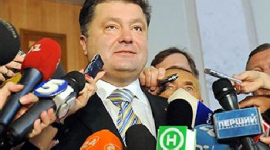 Порошенко считает главным заданием дипслужбы защиту интересов каждого украинца в мире