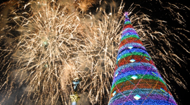 Центр Києва у грудні засяє різноманітними фарбами гірлянд
