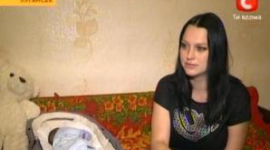 Українка народила в ліфті, що застряг