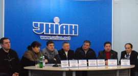 Підприємці поскаржилися Януковичу на свавілля митників