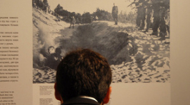 В Киеве открылась выставка, свидетельствующая о массовых расстрелах евреев