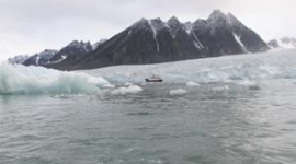 Льодовики Північного Льодовитого океану стрімко тануть