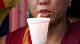 Тибетським ченцям знову вдалося зустрітися із західними кореспондентами