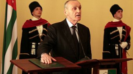 На президента Абхазии совершено шестое покушение