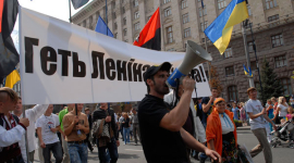 Суд дозволив знести пам'ятник Леніну