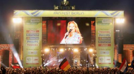 У Німеччині напередодні ЧС-2006 пройшов барвистий концерт (фоторепортаж частина 1)