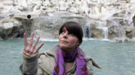 Фоторепортаж: кожен рік із фонтана Треві у Римі дістають 600 000 доларів