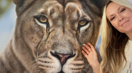 Художница из Британии рисует огромные полотна, на которых изображены дикие животные в натуральную величину