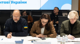 Премьер-министр назвал сложными переговоры Украины с МВФ