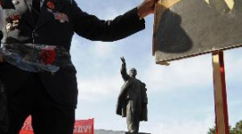 Ленин умер от сифилиса, который подцепил от парижской проститутки