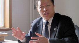 Китайского адвоката заключили в тюрьму за «подрывную деятельность»